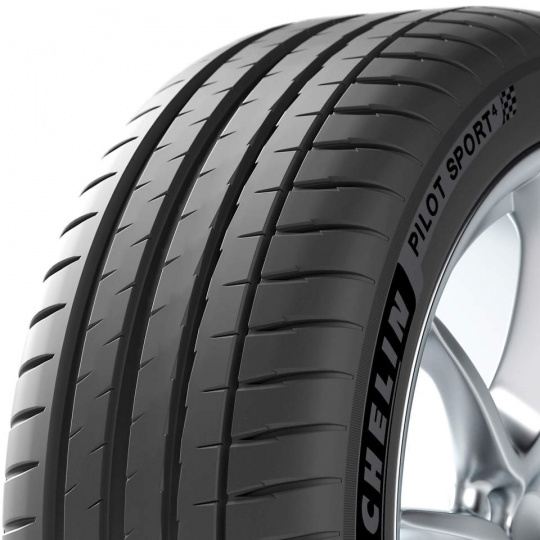 Michelin Pilot Sport 4 235/45 ZR 18 98Y