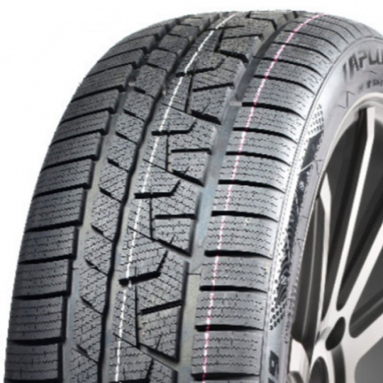 Aplus A702 235/40 R 18 95V